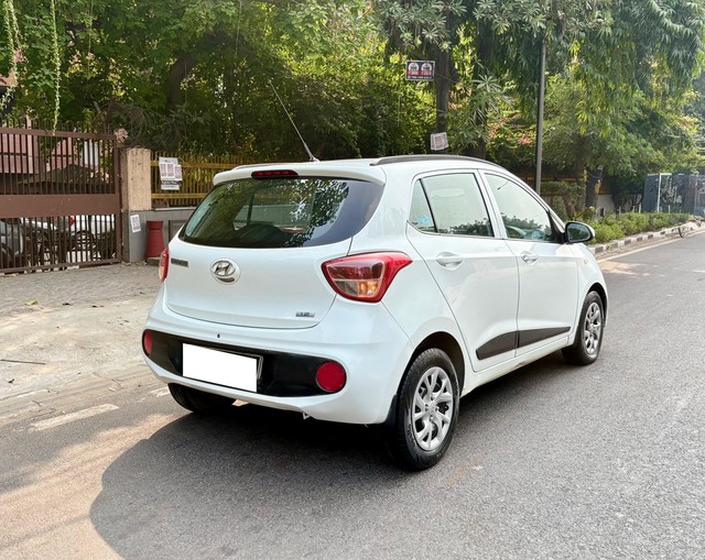 Hyundai Grand i10 1.2 Kappa Magna BSIV Second-hand 2019 Hyundai Grand i10 1.2 Kappa Magna BSIV for sale in New Delhi-13