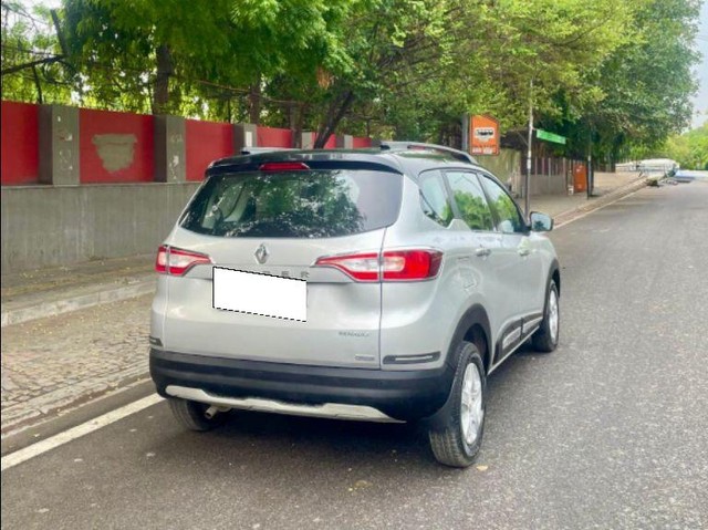 Second-hand 2022 Renault Triber RXT BSVI for sale in New Delhi-14