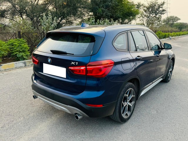 Second-hand 2017 BMW X1 sDrive 20d xLine for sale in Hyderabad-9