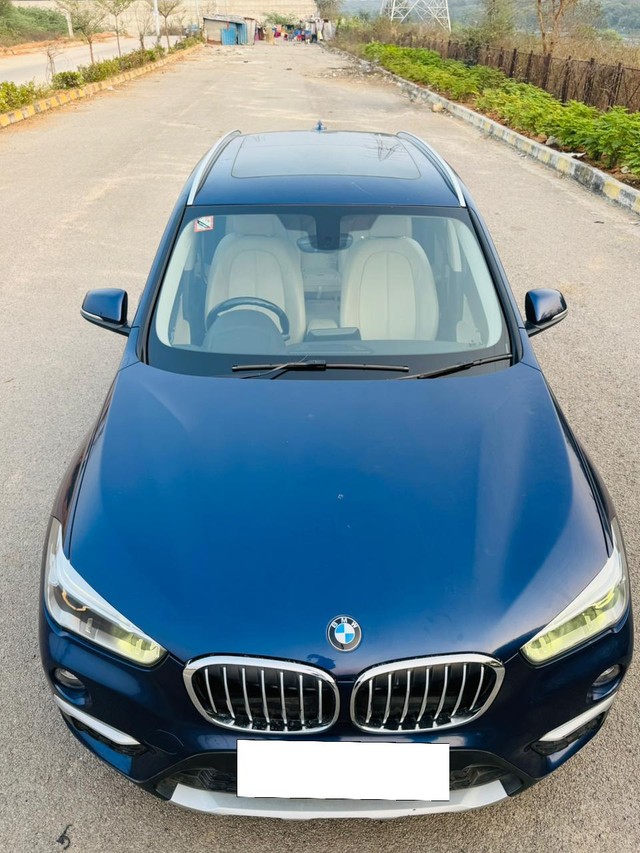 Second-hand 2017 BMW X1 sDrive 20d xLine for sale in Hyderabad-8