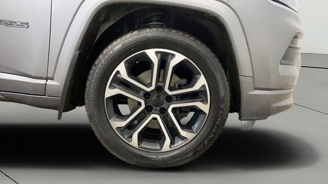 Second-hand 2022 Jeep Compass 2.0 Model S Opt 4x4 AT for sale in Greater Noida-24