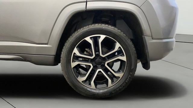 Second-hand 2022 Jeep Compass 2.0 Model S Opt 4x4 AT for sale in Greater Noida-27