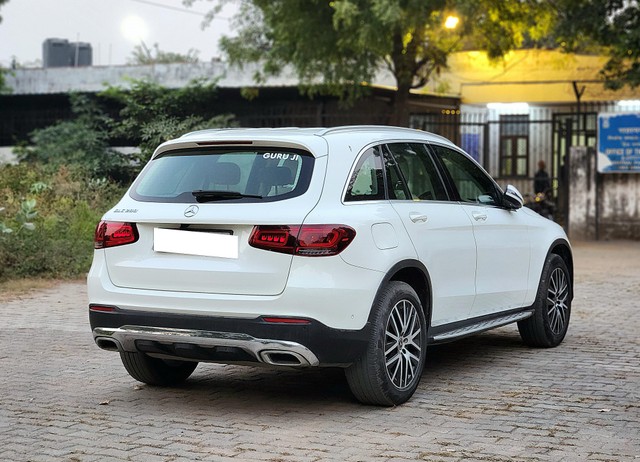 Second-hand 2020 Mercedes-Benz GLC 200 for sale in New Delhi-9