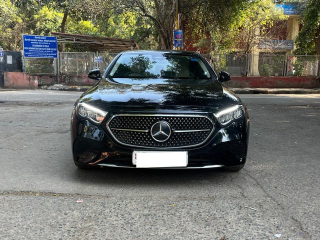 Second-hand 2025 Mercedes-Benz E-Class E 200 for sale in New Delhi-3