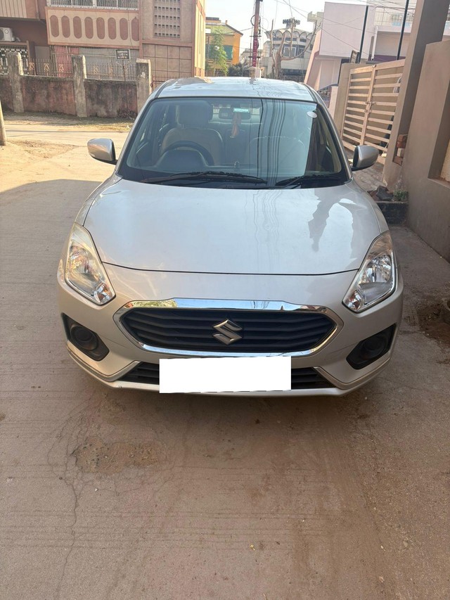 Second-hand 2019 Maruti Swift Dzire AMT VXI for sale in Nadiad-3
