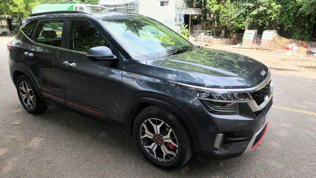 Second-hand 2022 Kia Seltos GTX Plus DCT for sale in New Delhi-6