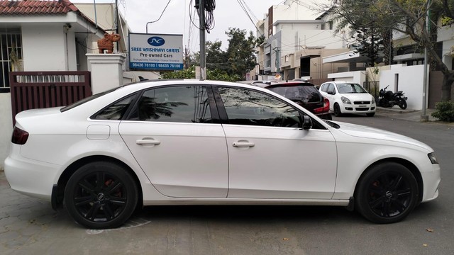 Second-hand 2011 Audi A4 2.0 TDI for sale in Coimbatore-13