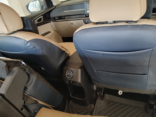 Second-hand 2025 Kia Carens Clavis HTE (O) Diesel for sale in Mainpuri-6