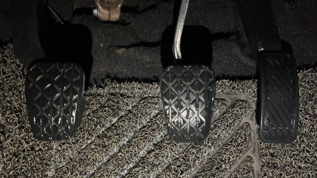 Second-hand 2018 Ford Ecosport 1.5 Diesel Trend Plus BSIV for sale in Lucknow-14