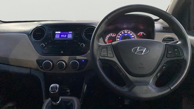 Second-hand 2016 Hyundai Grand i10 Asta for sale in Jaipur-12