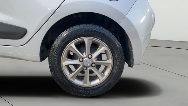 Second-hand 2016 Hyundai Grand i10 Asta for sale in Jaipur-26