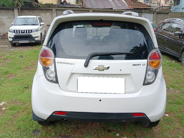Chevrolet Beat LT Second-hand 2011 Chevrolet Beat LT for sale in Kolkata-3