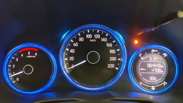 Second-hand 2014 Honda City i DTEC VX for sale in Pune-11