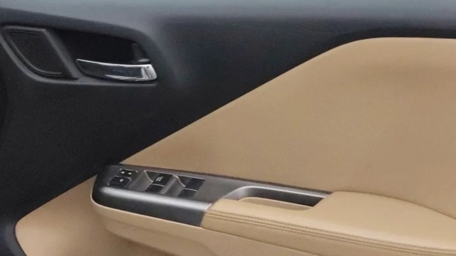 Second-hand 2014 Honda City i DTEC VX for sale in Pune-17