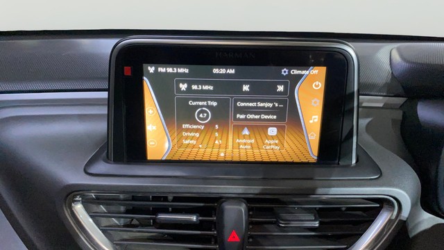 Second-hand 2022 Tata Altroz XZ Diesel BSVI for sale in Kolkata-22