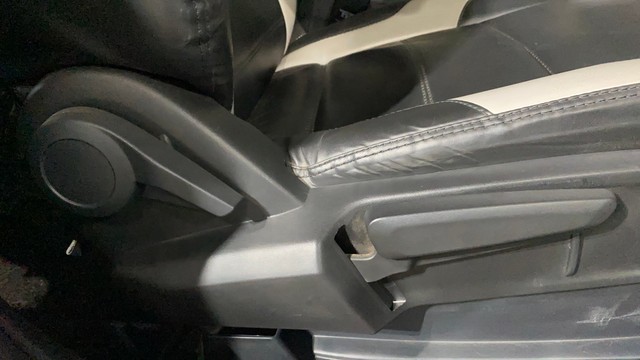 Second-hand 2022 Tata Altroz XZ Diesel BSVI for sale in Kolkata-18