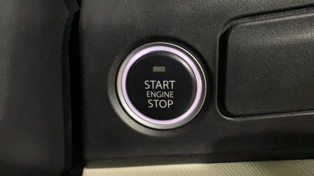 Second-hand 2022 Tata Altroz XZ Diesel BSVI for sale in Kolkata-23