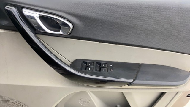 Second-hand 2016 Tata Tiago 1.2 Revotron XZ for sale in Thane-17