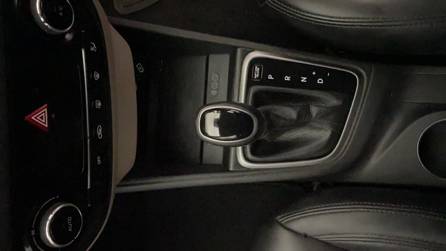 Second-hand 2020 Hyundai Verna SX IVT for sale in Kochi-13