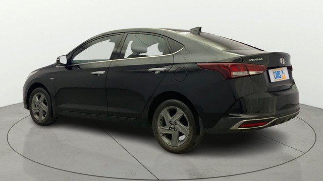 Second-hand 2020 Hyundai Verna SX IVT for sale in Kochi-4