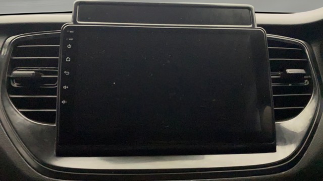 Second-hand 2020 Hyundai Verna SX IVT for sale in Kochi-22