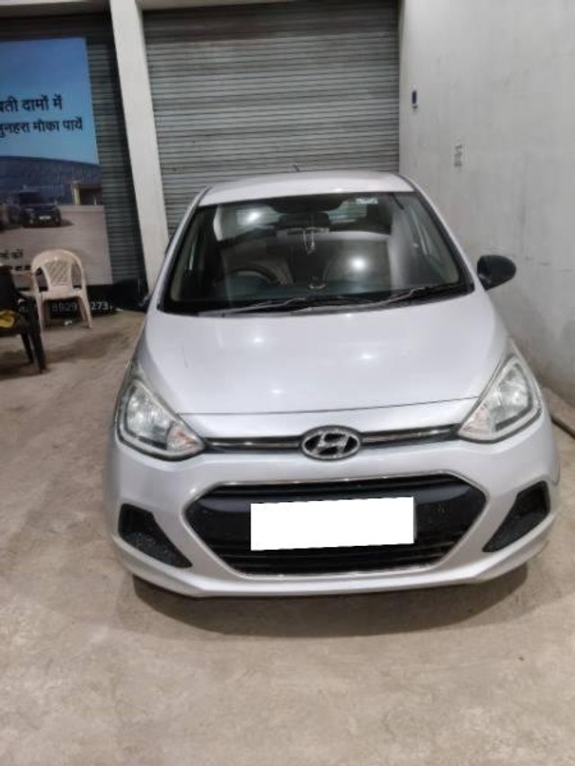 Second-hand 2016 Hyundai Xcent 1.2 CRDi S for sale in Baran-1