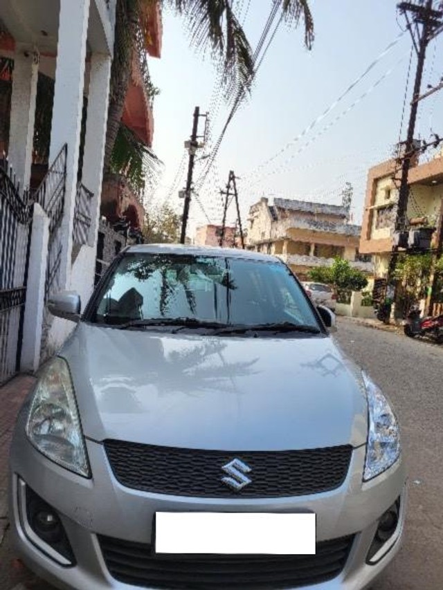 Second-hand 2013 Maruti Suzuki Swift ZXI for sale in Raipur-12