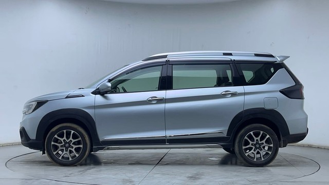 Second-hand 2022 Maruti XL6 Alpha Plus AT for sale in Hyderabad-6