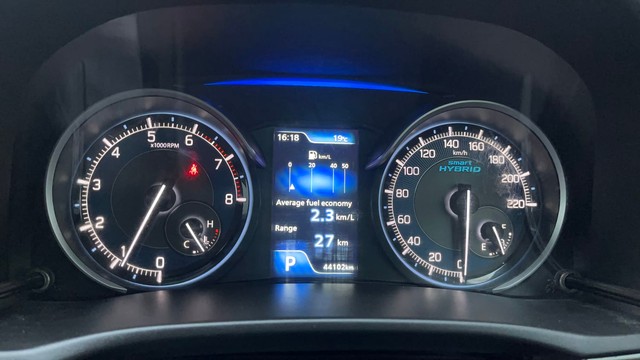 Second-hand 2022 Maruti XL6 Alpha Plus AT for sale in Hyderabad-13