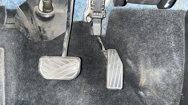 Second-hand 2022 Maruti XL6 Alpha Plus AT for sale in Hyderabad-14