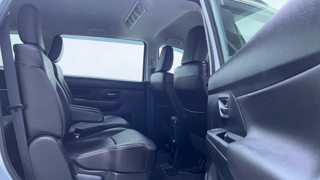 Second-hand 2022 Maruti XL6 Alpha Plus AT for sale in Hyderabad-24