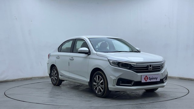 Second-hand 2023 Honda Amaze 2nd Gen VX for sale in Hyderabad-1