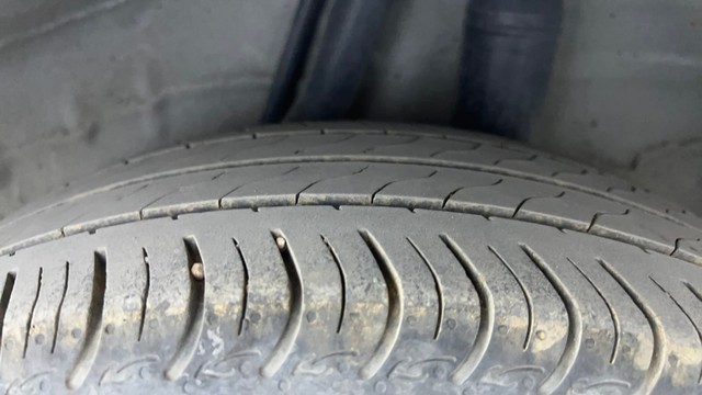 Second-hand 2023 Honda Amaze 2nd Gen VX for sale in Hyderabad-37