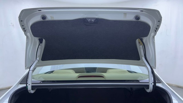 Second-hand 2023 Honda Amaze 2nd Gen VX for sale in Hyderabad-26