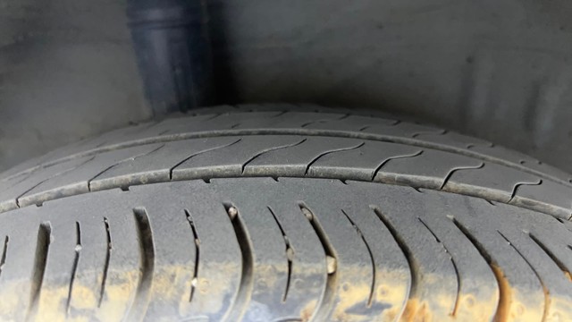 Second-hand 2023 Honda Amaze 2nd Gen VX for sale in Hyderabad-34