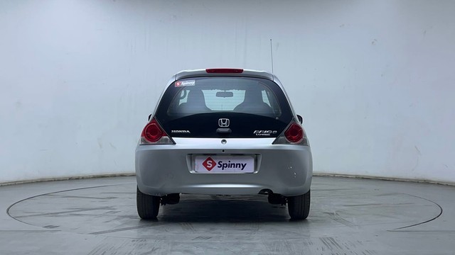 Second-hand 2017 Honda Brio S MT for sale in Hyderabad-4