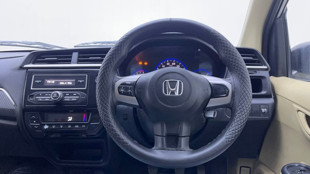 Second-hand 2017 Honda Brio S MT for sale in Hyderabad-31