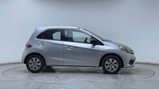 Second-hand 2017 Honda Brio S MT for sale in Hyderabad-2