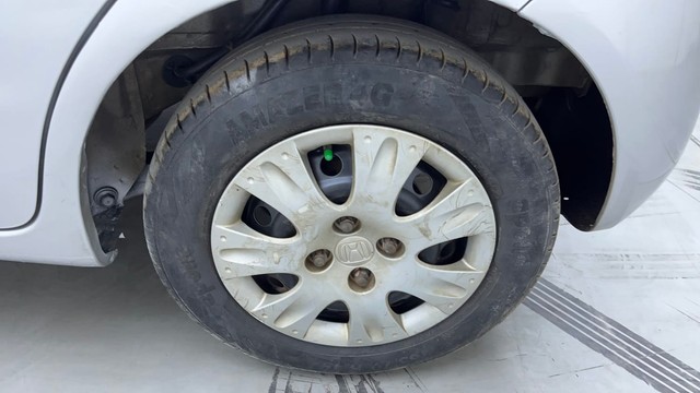 Second-hand 2017 Honda Brio S MT for sale in Hyderabad-19