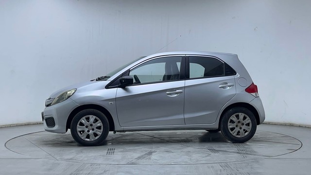 Second-hand 2017 Honda Brio S MT for sale in Hyderabad-6