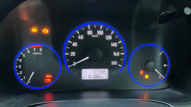 Second-hand 2017 Honda Brio S MT for sale in Hyderabad-13