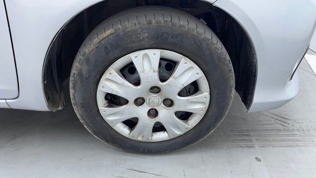 Second-hand 2017 Honda Brio S MT for sale in Hyderabad-17