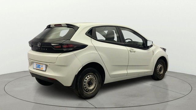 Second-hand 2020 Tata Altroz XE BSVI for sale in Kochi-2