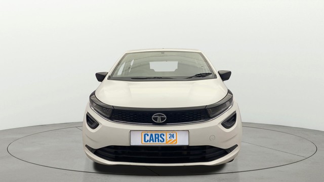 Second-hand 2020 Tata Altroz XE BSVI for sale in Kochi-7