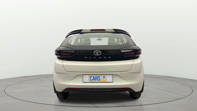 Second-hand 2020 Tata Altroz XE BSVI for sale in Kochi-3