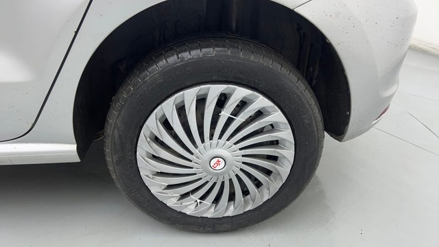 Second-hand 2016 Volkswagen Polo Petrol Comfortline 1.2L for sale in Gurgaon-19