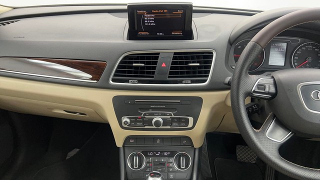 Second-hand 2017 Audi Q3 30 TDI Premium FWD for sale in Pune-27