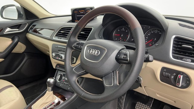 Second-hand 2017 Audi Q3 30 TDI Premium FWD for sale in Pune-28