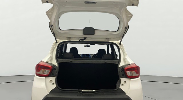 Second-hand 2018 Renault KWID 1.0 RXT for sale in Kochi-20