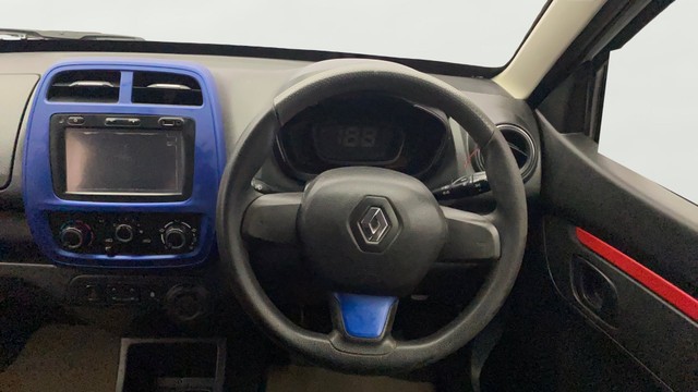 Second-hand 2018 Renault KWID 1.0 RXT for sale in Kochi-12